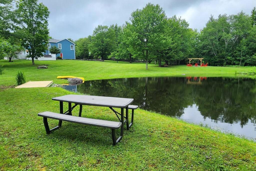 Mountain Blue Vista - Luxury Retreat Near Ski Resorts With Pond, Firepit And Hot Tub Уиндъм Екстериор снимка
