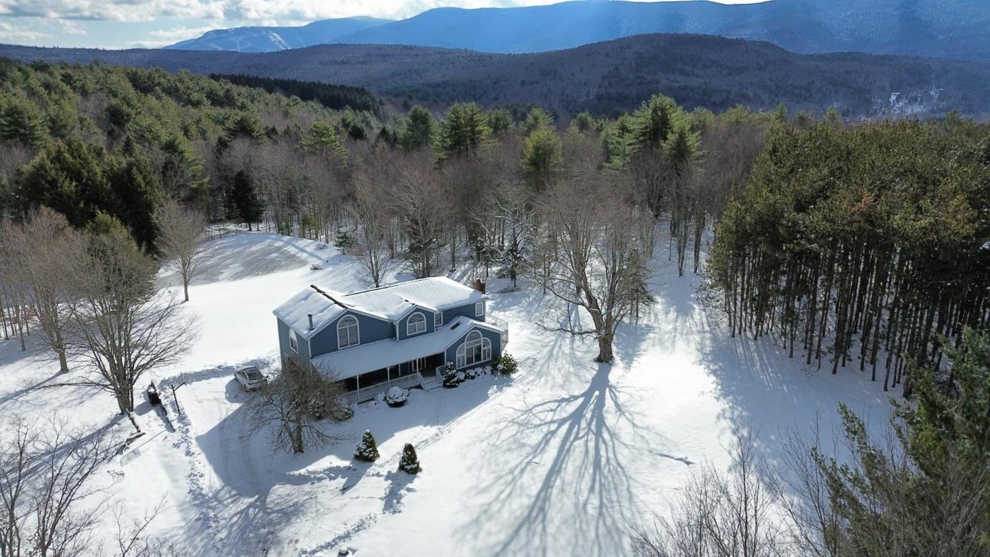 Mountain Blue Vista - Luxury Retreat Near Ski Resorts With Pond, Firepit And Hot Tub Уиндъм Екстериор снимка